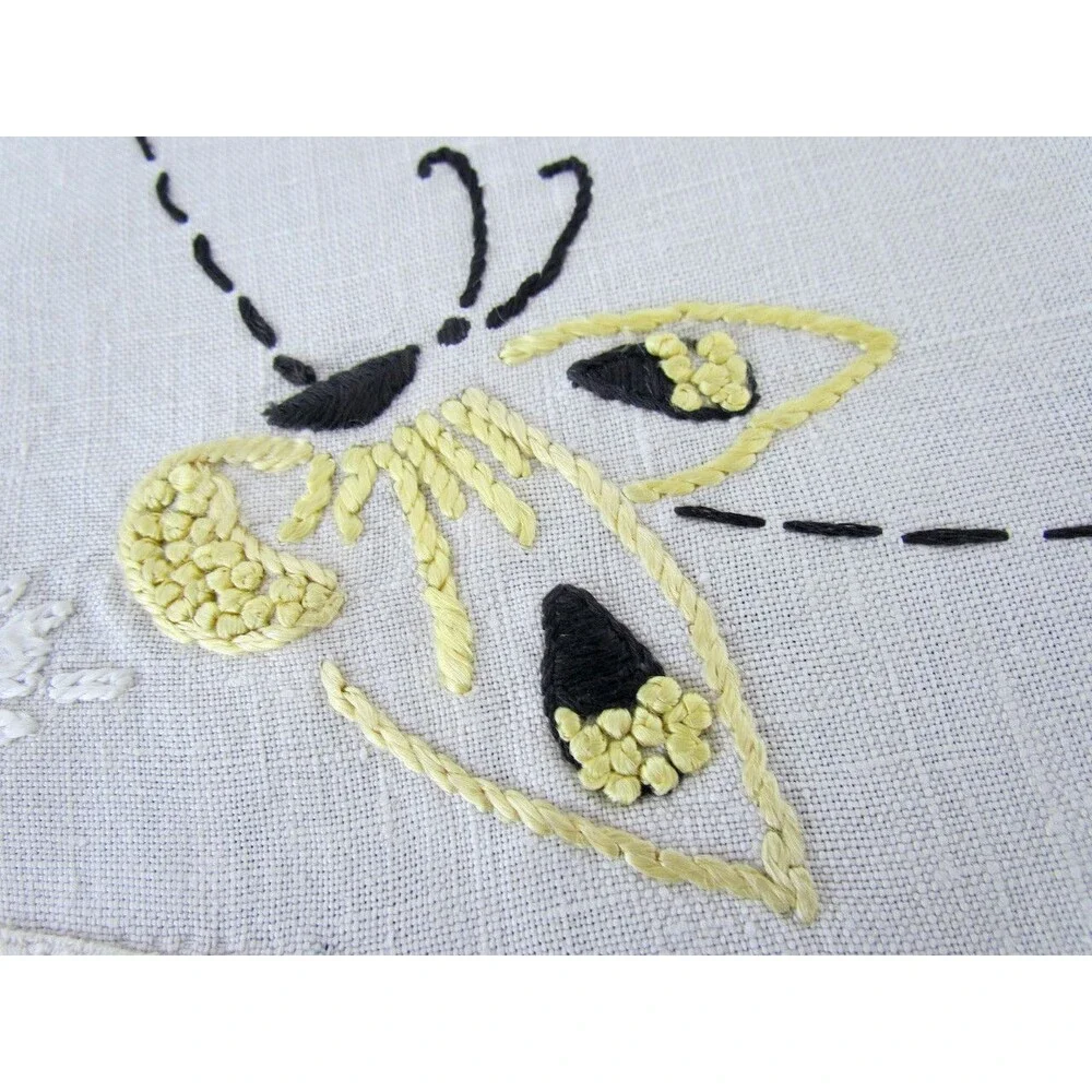 Vintage Butterfly Floral Doily Dresser Scarf Embroidery Set Linen Crochet Edges